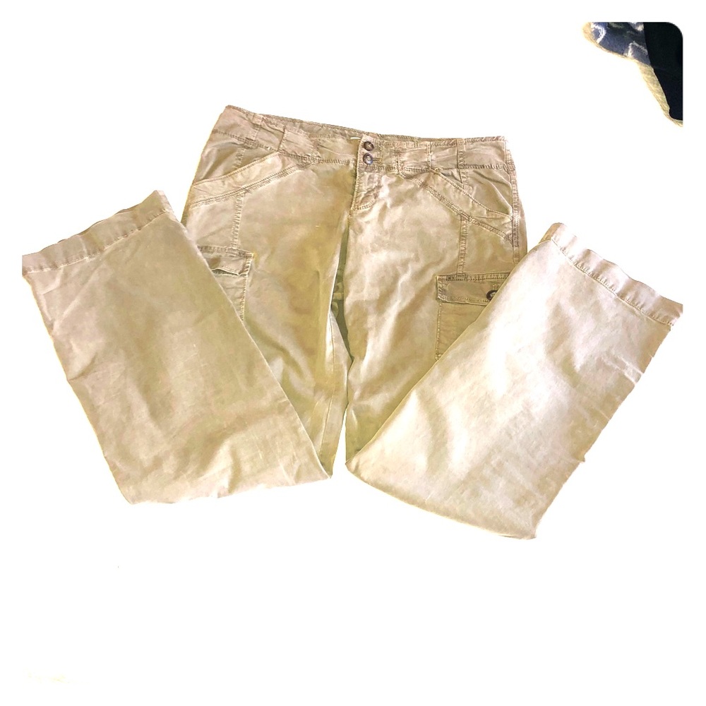 Khaki pants